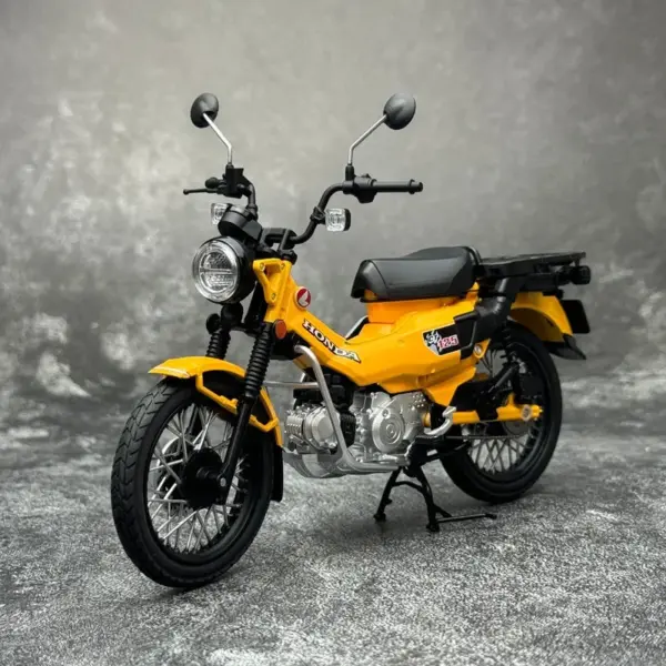 1/12 Scale Diecast Honda CT125 Motorcycle Model - Image 5