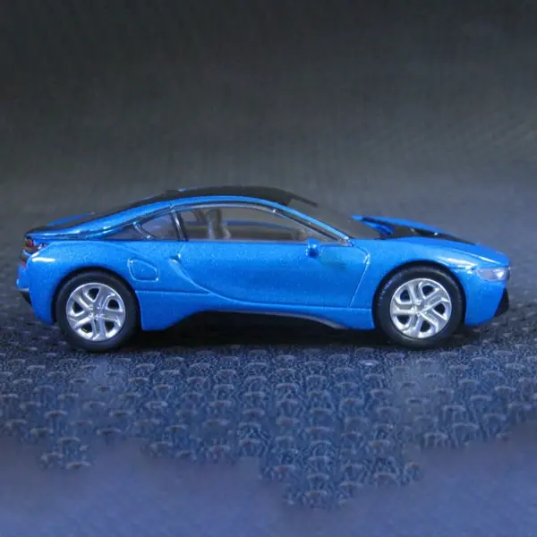 1:64 Scale BMW I8 Silver Diecast Model Car - Image 6