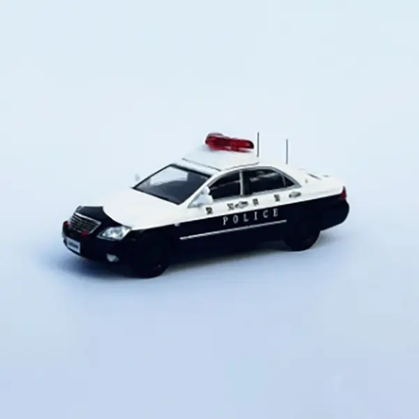 Crown Police Car Model 1:64 Scale Collectible