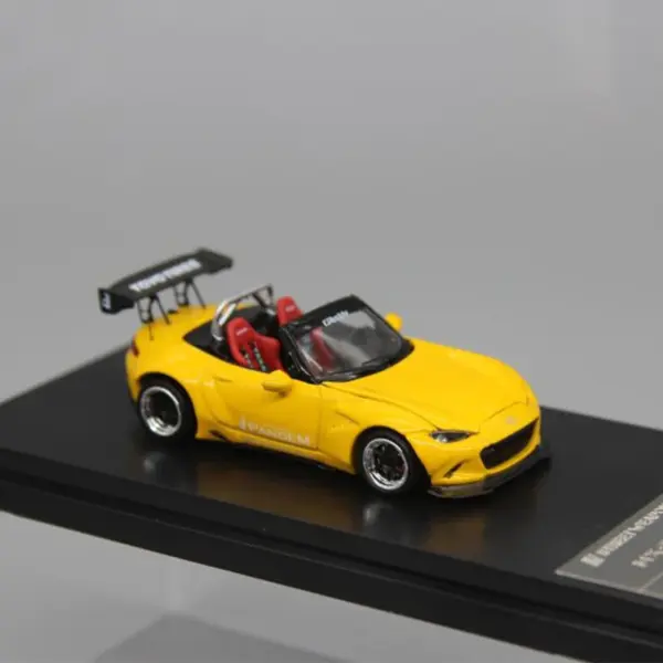 1:64 Scale Mazda MX-5 Diecast Car Model - Image 2