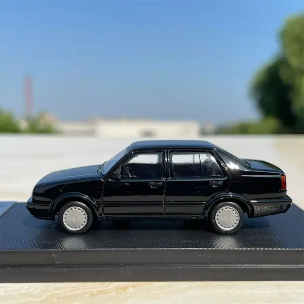 Diecast 1:64 VW Jetta Alloy Car Model - Image 3