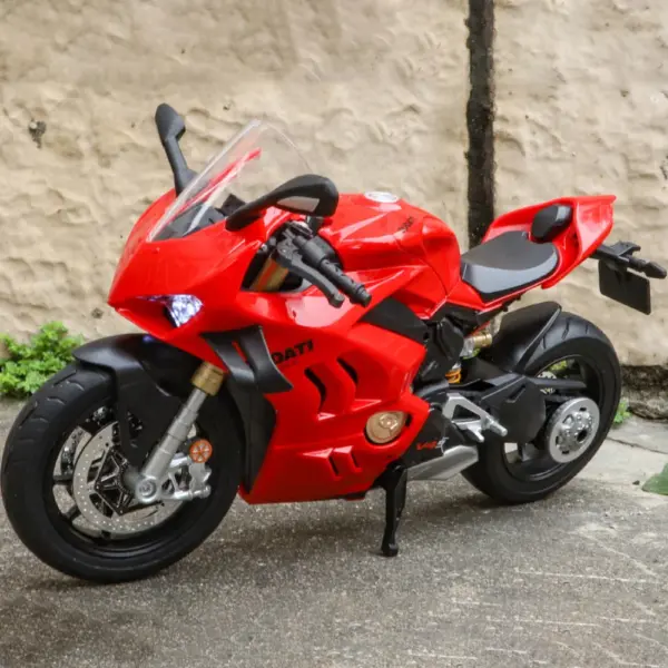 1:9 Scale Red V4S Motorcycle Model Toy