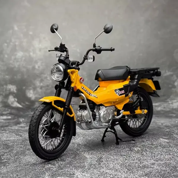 1/12 Scale Honda CT125 Motorcycle Model