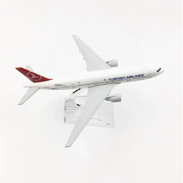 Turkish Airlines B-777 1:400 Scale Model Aircraft - Image 3