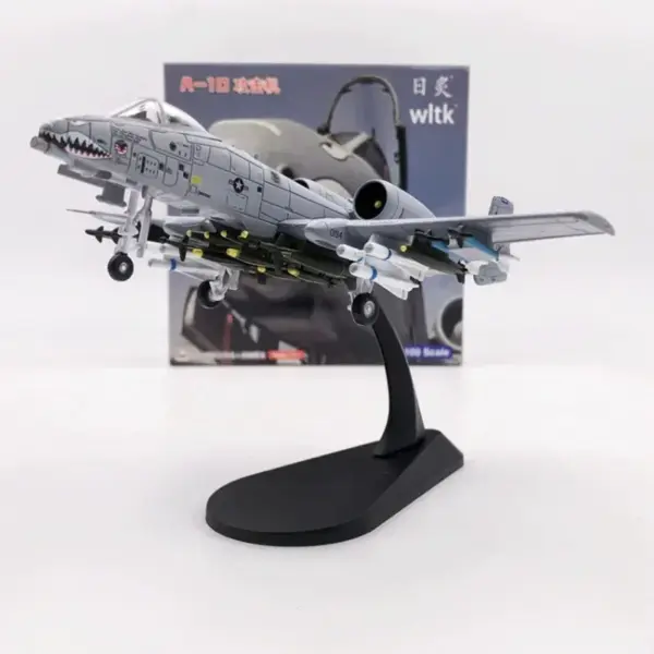 1/100 Scale A-10A Diecast Metal Aircraft Model - Image 2