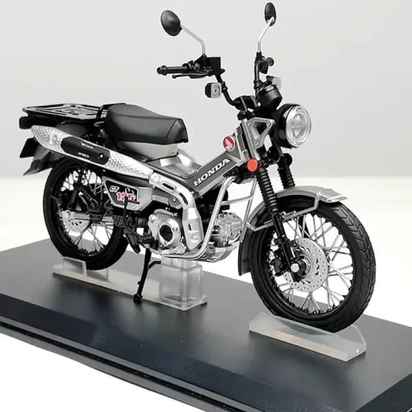 1/12 Scale Honda CT125 Motorcycle Model - Image 5