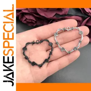 Gothic Barbed Wire Heart Pendant Set of 5