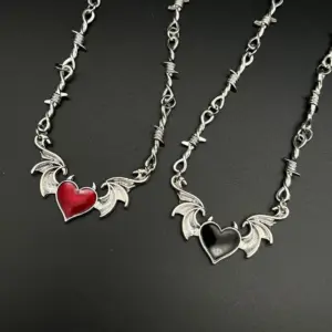 Gothic Heart Barbed Wire Choker Necklace Set